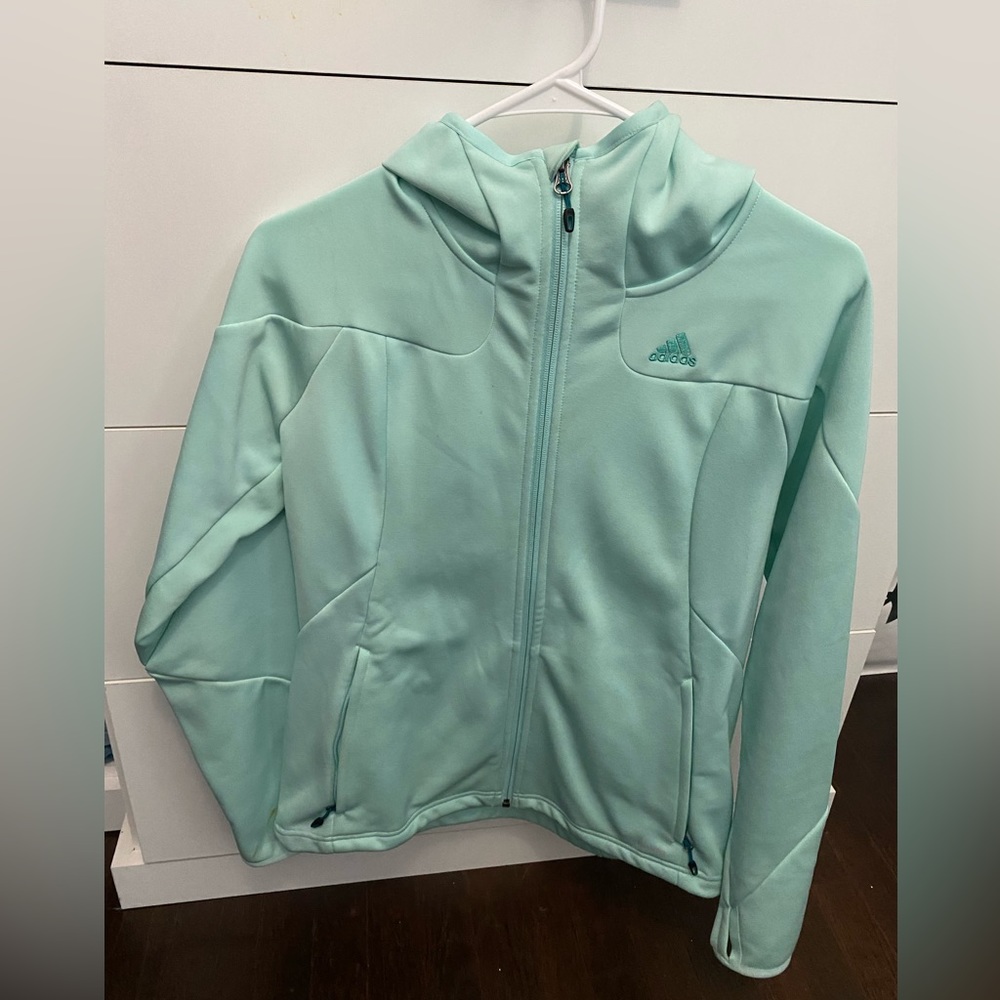 Adidas sweater Medium